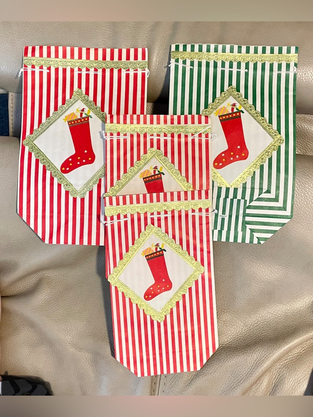 *VINTAGE* Christmas DRAWSTRING Gift BAGS  - Set Of 4 Bags - Red & Green Striped